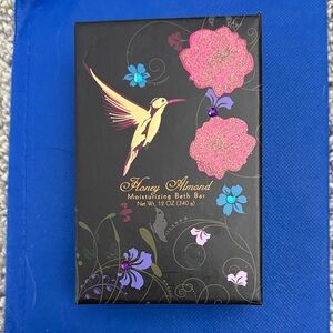 Honey Almond Moisturizing Bath Bar - Floral Trinket Box. Beautiful Almond scent.